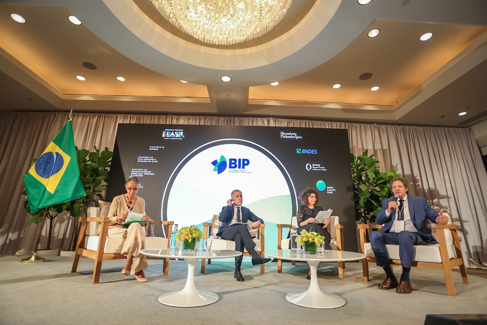 Revolucione suas Finanças: Como a LIRA CONSÓRCIO Transforma Engenharia Financeira